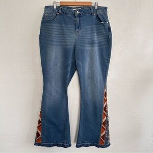 C EST 1946 embroidered Flare bottom Jeans